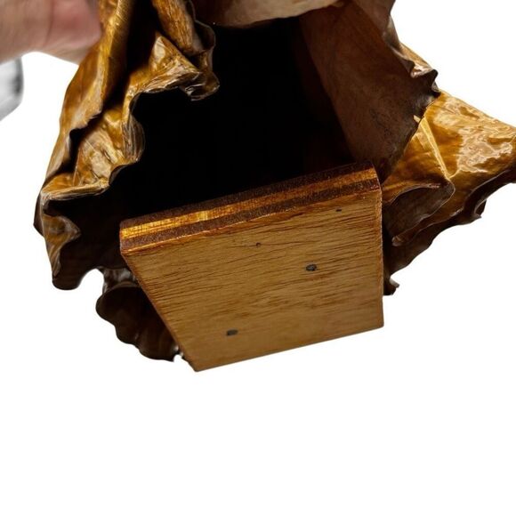 African folk Art Doll Made out of Banana Leaves Signed - Picture 10 of 11